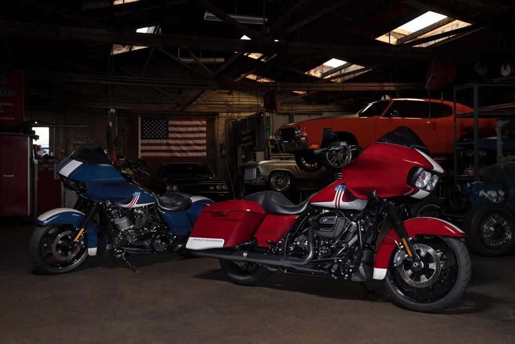 Harley-Davidson Road Glide Special two-tone paint