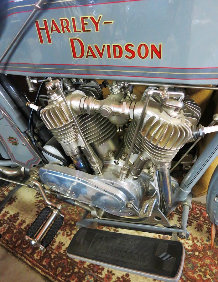 Steve Huntzinger Craftsman of the Classics 1914 Harley-Davidson Twin