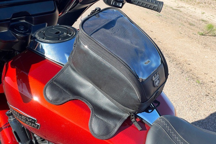 Nelson-Rigg Route 1 Journey Magnetic Tank Bag